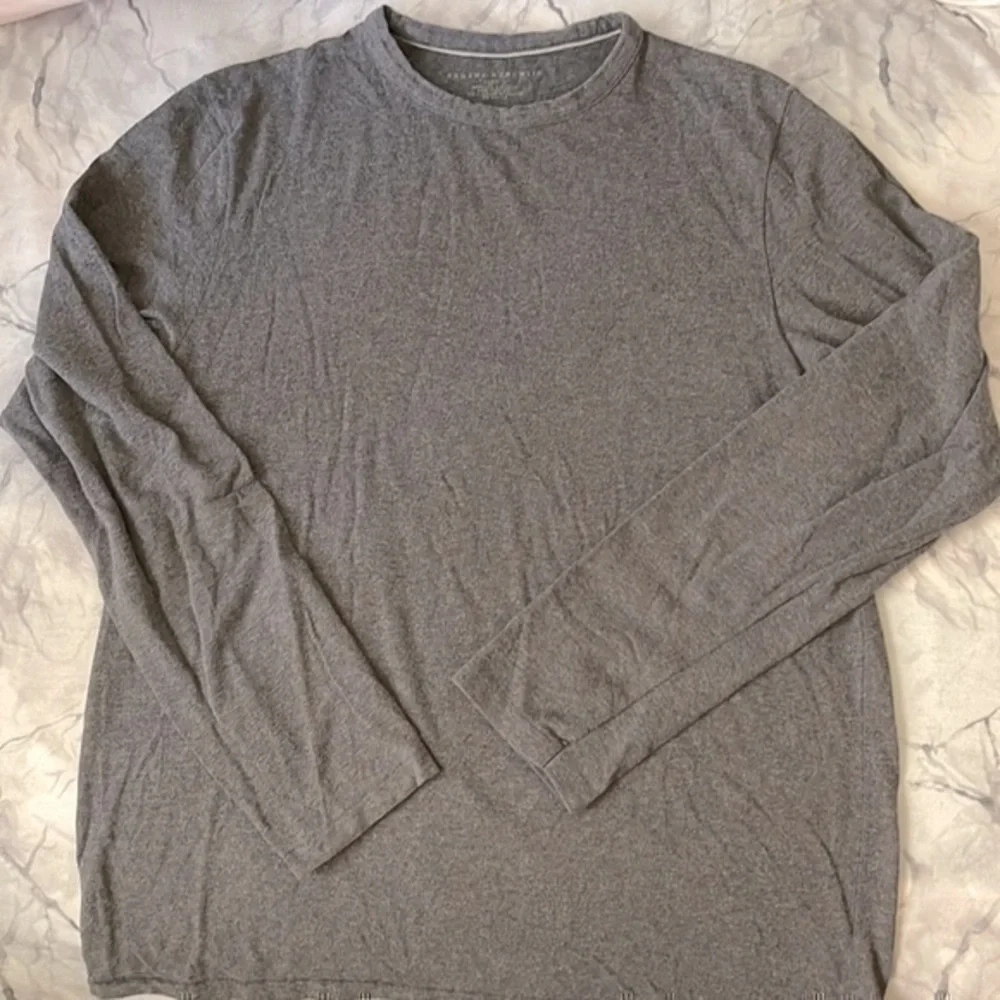 Heather Grey Stretch Longsleeve T L